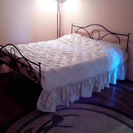 Apartment Na Saharova Ivano-Frankivsk Esterno foto