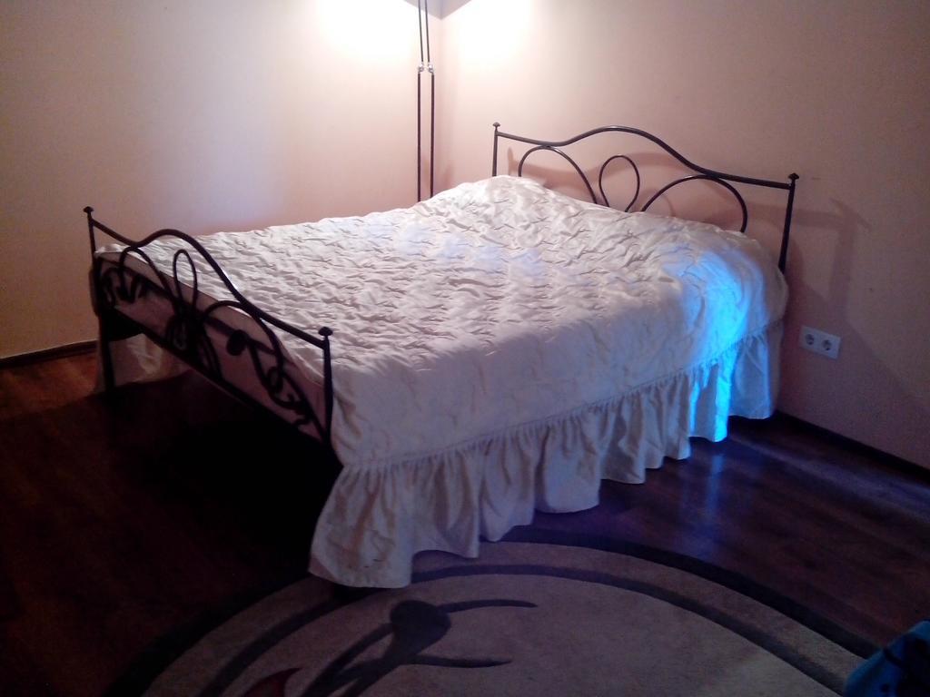 Apartment Na Saharova Ivano-Frankivsk Esterno foto