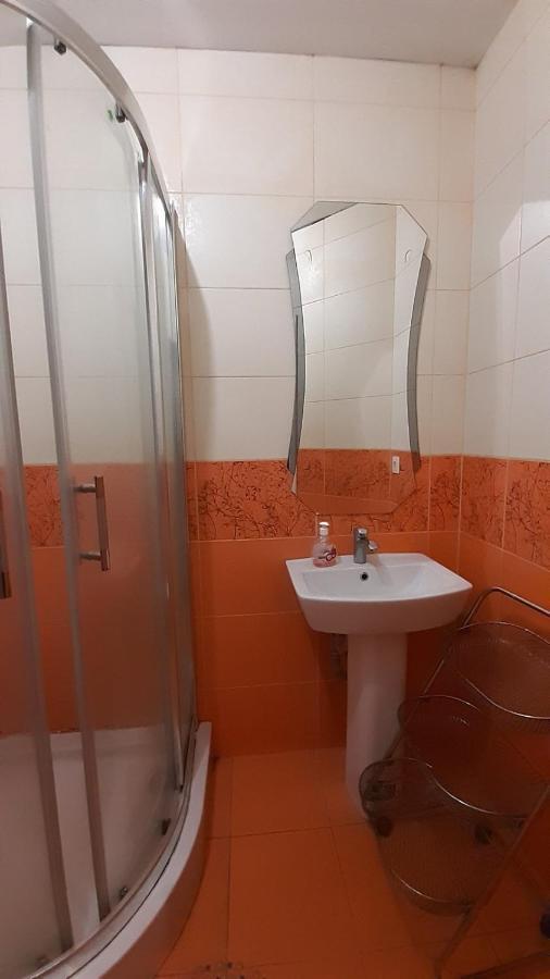 Apartment Na Saharova Ivano-Frankivsk Esterno foto